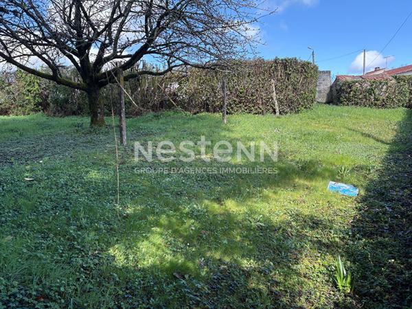 Maison plain-pied 4 pièces à vendre à La Châtaigneraie - Terrain 922 m²