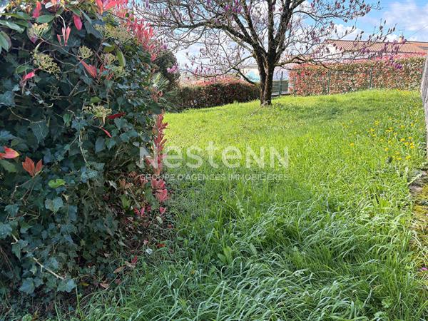 Maison plain-pied 4 pièces à vendre à La Châtaigneraie - Terrain 922 m²
