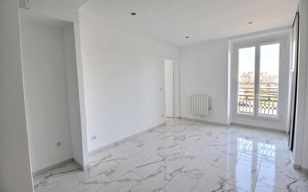 Appartement à vendre    2 pièces • 33 m2 Clichy