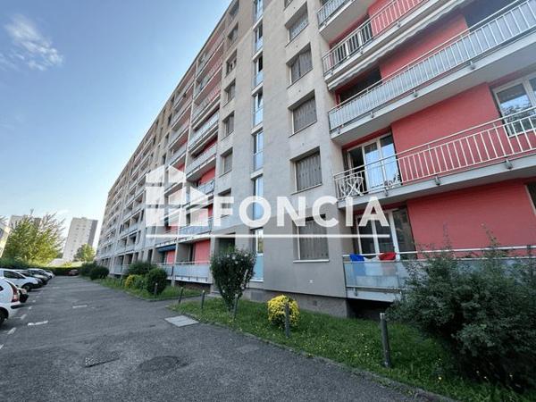 Location Studio 27.85 m² - 10 ALLEE SIMONE DE BEAUVOIR Le Pont-de-claix 38800