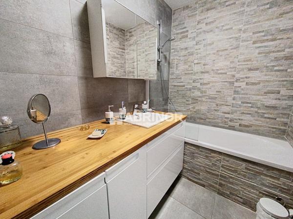 Au cœur d'un parc, magnifique appartement 4 chambres + bureau situé à proximité du tramway et des commerces WASQUEHAL