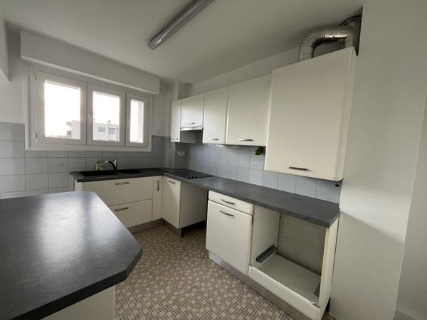 Appartement à louer |                                        Bègles |                                        3 pièces  | 84 m²