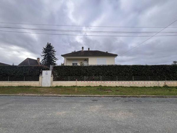 Maison contemporaine - Saint-cyprien Maison contemporaine de 4 chambres, investissement locatif, proche des commerces
