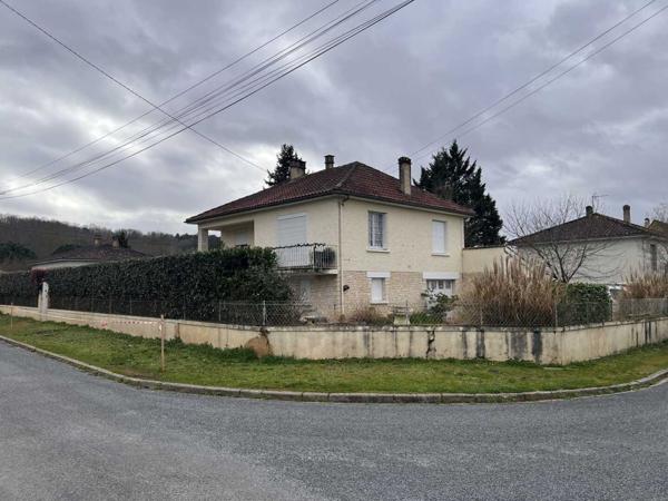 Maison contemporaine - Saint-cyprien Maison contemporaine de 4 chambres, investissement locatif, proche des commerces