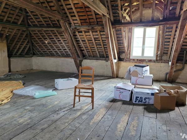 Ancien presbytère de 167 m² habitable