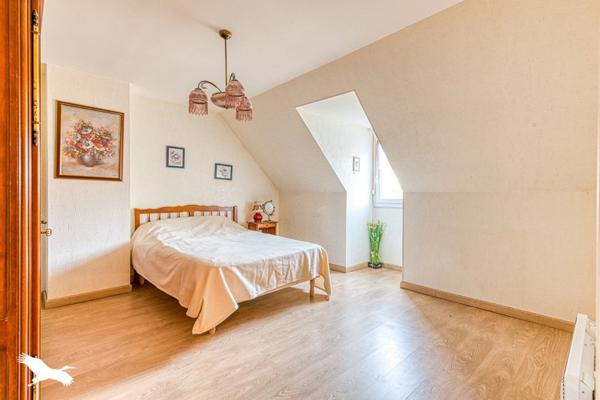 Maison à vendre |  L'Isle-Adam |  9 pièces | 160 m²