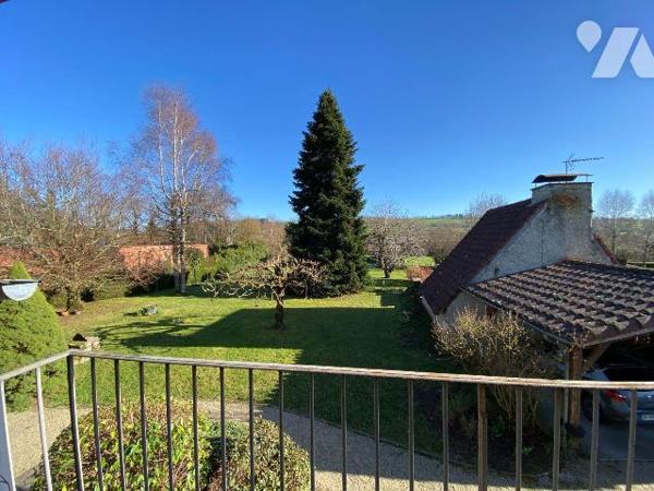 ARPAJON-SUR-CERE, Carbonat, sur 1799m² de terrain à vendre maison d'habitation comprenant,  Sou...