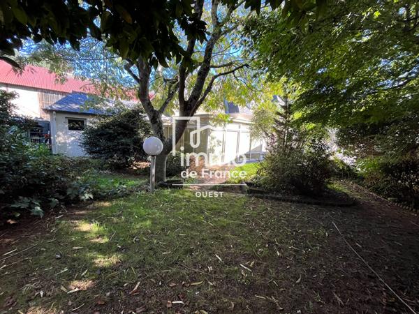 Maison AMBRIERES LES VALLEES