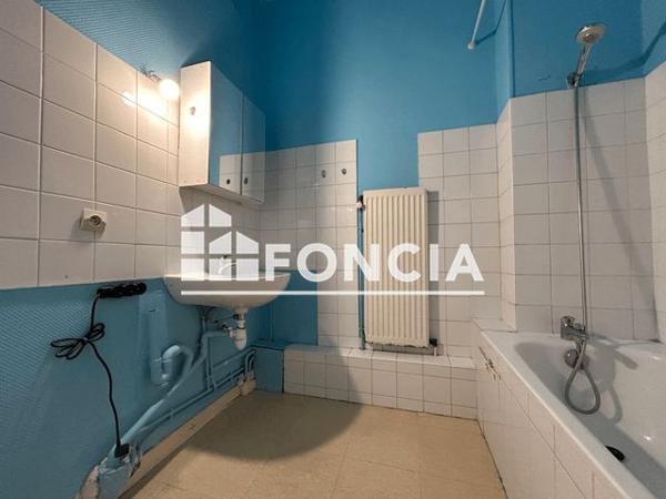 Location Appartement 4 pièces 70.64 m² - 13 RUE PERE OGIER Anse 69480