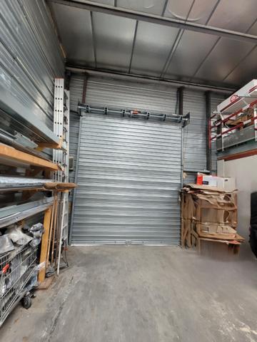 A LOUER - 200 m² - Local d'activité Les Sorinières