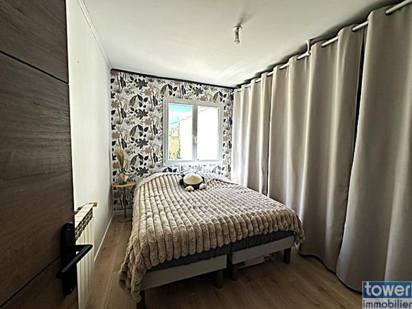 Maison
                                                                                                                                                                                                                                                                                                                        5 pièce(s)                                                                                                                                                                                                          4 chambre(s)                                                                                                                                                                                                          130  m²
