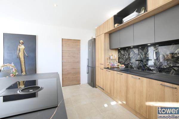 Maison
                                                                                                                                                                                                                                                                                                                        5 pièce(s)                                                                                                                                                                                                          4 chambre(s)                                                                                                                                                                                                          130  m²