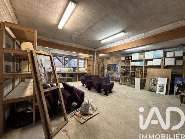 Maison à vendre 5 pièces 300 m² Saint-Quentin-sur-le-Homme