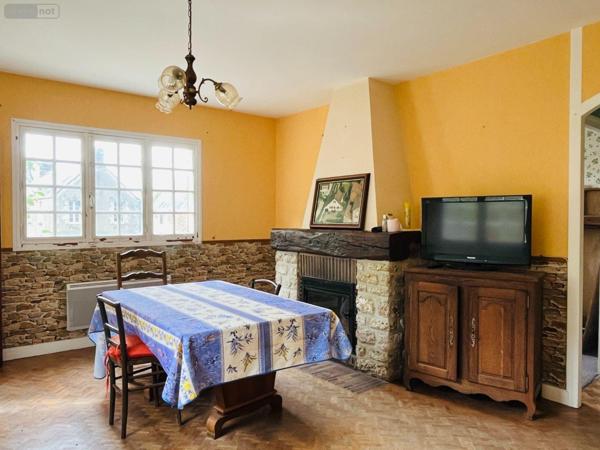 Maison à vendre à Cerisy-la-Forêt dans la Manche (50680), ref : 12547/315