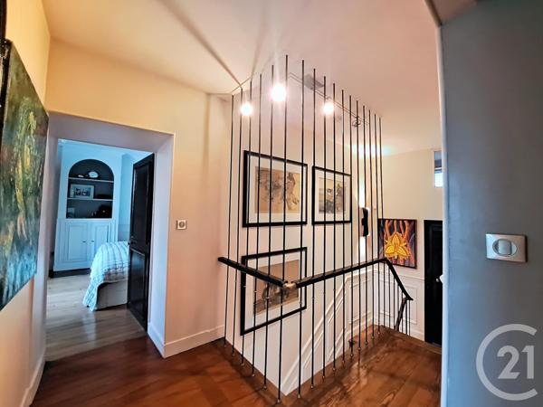 Maison à vendre  10 pièces - 221,40 m2 MELUN - 77