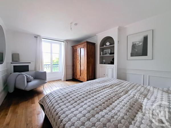 Maison à vendre  10 pièces - 221,40 m2 MELUN - 77