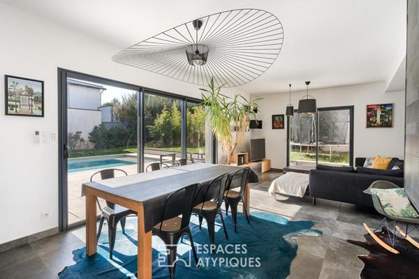 Maison contemporaine avec piscine
