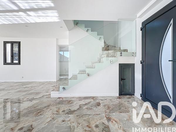 Maison à vendre 4 pièces 120,81 m² Toulon