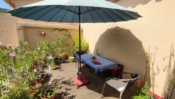 Mignon appartement T3 au Tholonet de 55m²