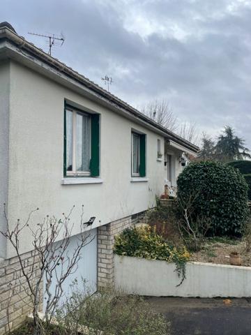 Maison - 6 pièces - 180 m²