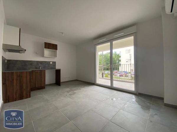 Appartement à louer 1 pièce 28.79m² Monteux (84170)