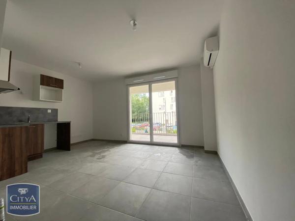 Appartement à louer 1 pièce 28.79m² Monteux (84170)