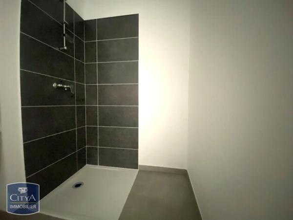 Appartement à louer 1 pièce 28.79m² Monteux (84170)