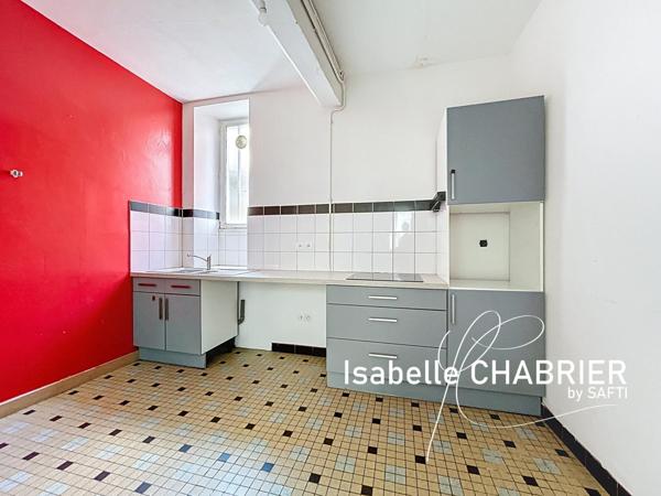 SABLE, CENTRE VILLE, MAISON T4 AVEC GARAGE