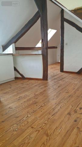 Studio à louer à Forges-les-Eaux en Seine-Maritime (76440), ref : LOCA/558   
centre