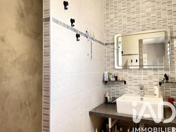 Maison à vendre 5 pièces 197 m² Les Billaux