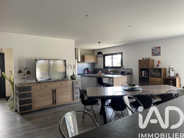 Maison à vendre 5 pièces 197 m² Les Billaux