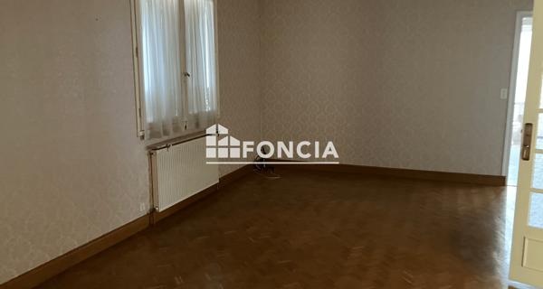 À vendre Maison 7 pièces 150 m² - Soyaux 16800