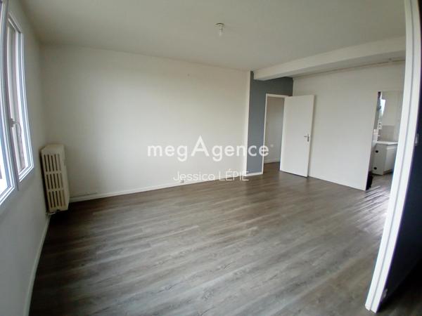 Appartement à NIORT, 79000 - 3 pièces 64m²