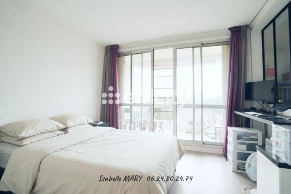 Appartement
         4 pièces
        - 85 m² Exclusivité 320 000 € *