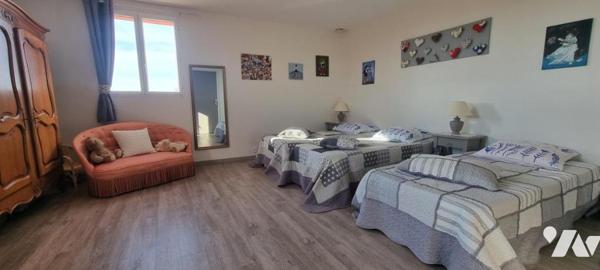 AIFFRES, belle propriété