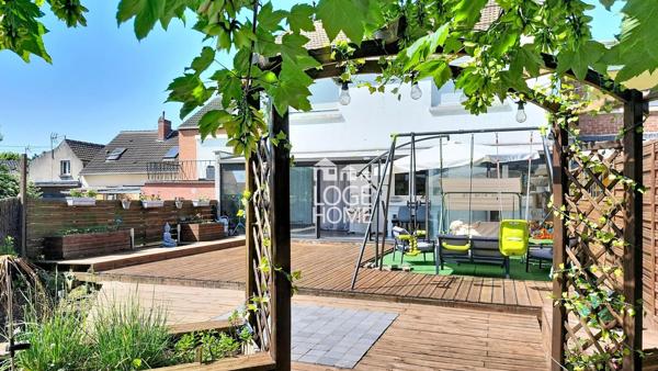 Maison 130 m² (potentiel 150 m²), 3 chambres , sous-sol complet, proche gare d'henin beaumont