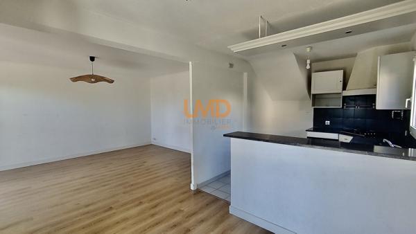 Vacquerolles, Villa T3/T5 avec piscine