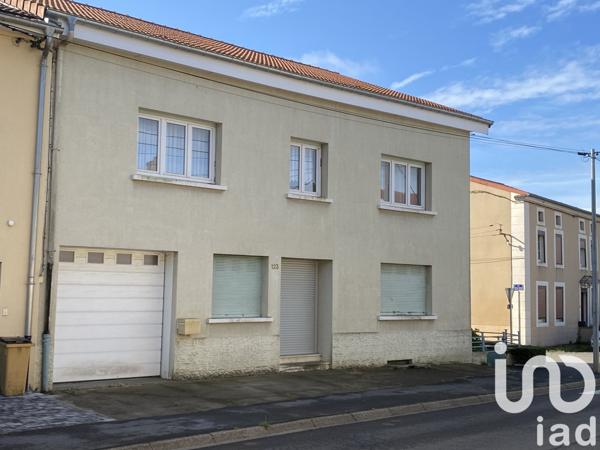 House for sale 5 rooms 214 m² Villers-la-Montagne