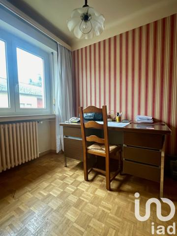 House for sale 5 rooms 214 m² Villers-la-Montagne