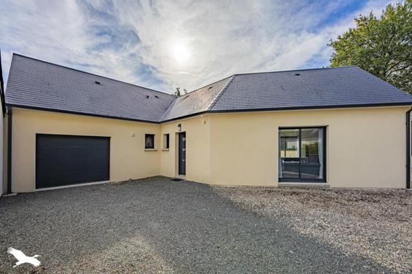 Maison 313 112 € Monts 4 p 90 m² DPE C