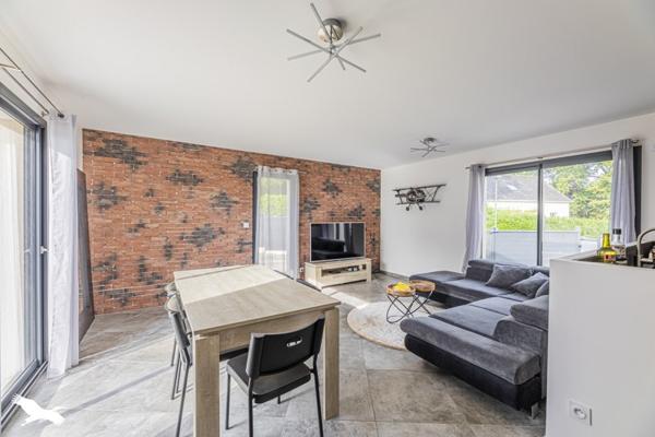 Maison 313 112 € Monts 4 p 90 m² DPE C