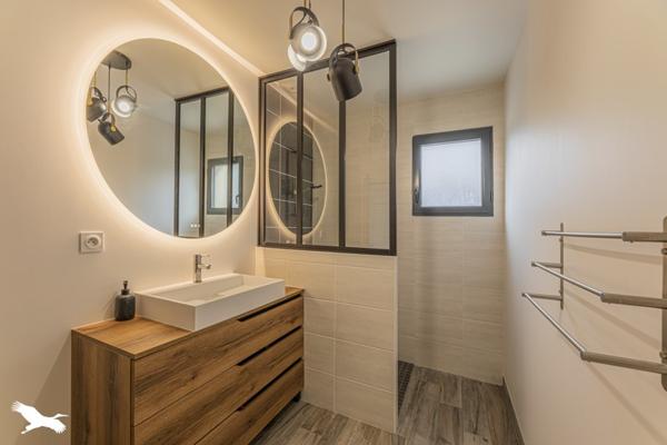 Maison 313 112 € Monts 4 p 90 m² DPE C
