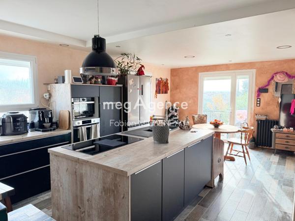 Maison à Cholet, 49300 - 5 pièces 91m²