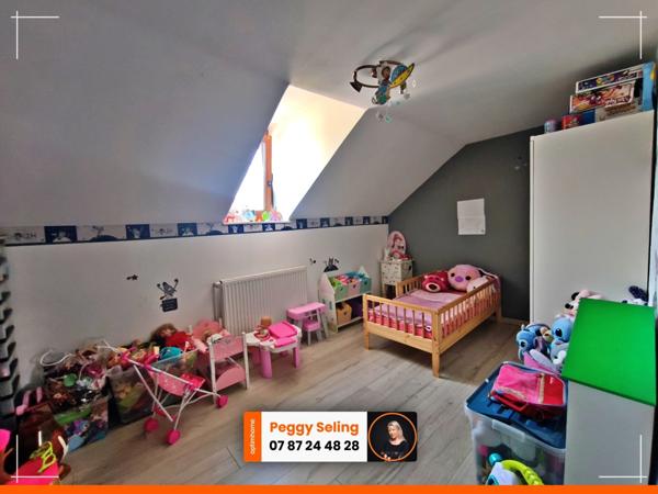 Maison à vendre 9 pièces Proche de Hirson (02)