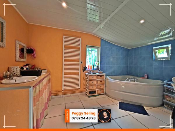 Maison à vendre 9 pièces Proche de Hirson (02)