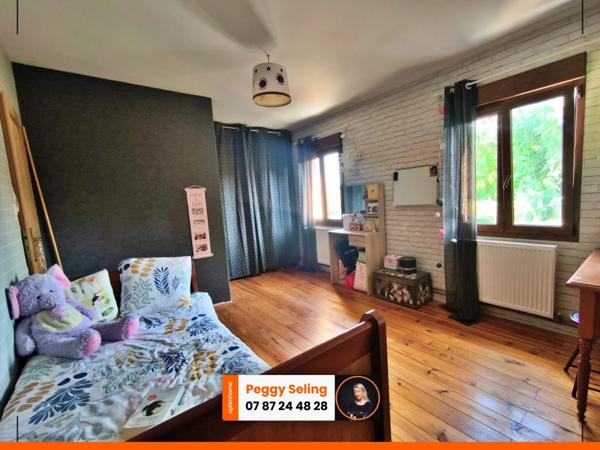 Maison à vendre 9 pièces Proche de Hirson (02)