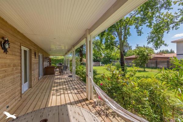 Maison à vendre |                                       Arès |                                        6 pièces  |  128 m²