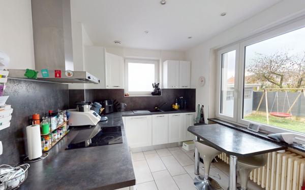 Maison à vendre    6 pièces •  Yutz