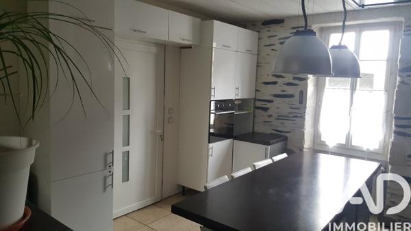 Location maison 4 pièces 100 m² Trélazé
