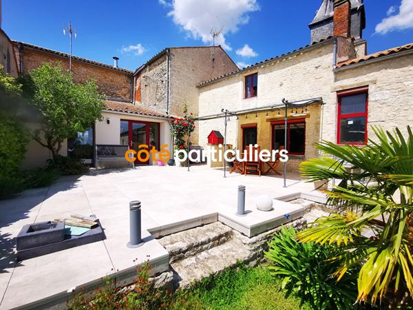 Vente Maison245 m² - 13 Pièces - CURZON (85540)